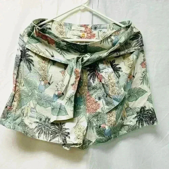 C&C California Faux Wrap High Waisted Linen Shorts Women’s Size 8 - Picture 3 of 10